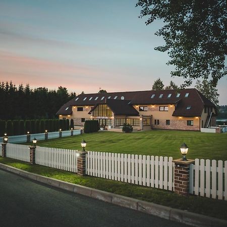 Villa Muellerbeck Отепя Экстерьер фото