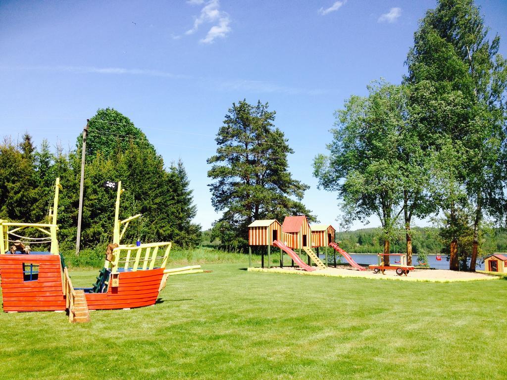 Villa Muellerbeck Отепя Экстерьер фото